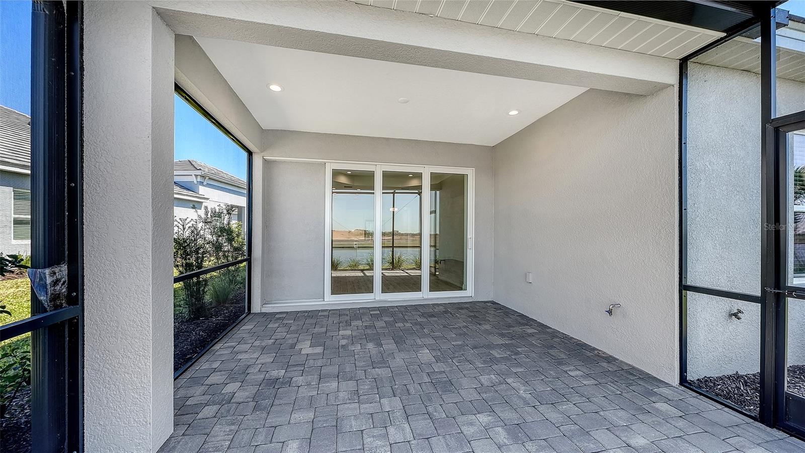 PALM GROVE AT LAKEWOOD RANCH - Residential