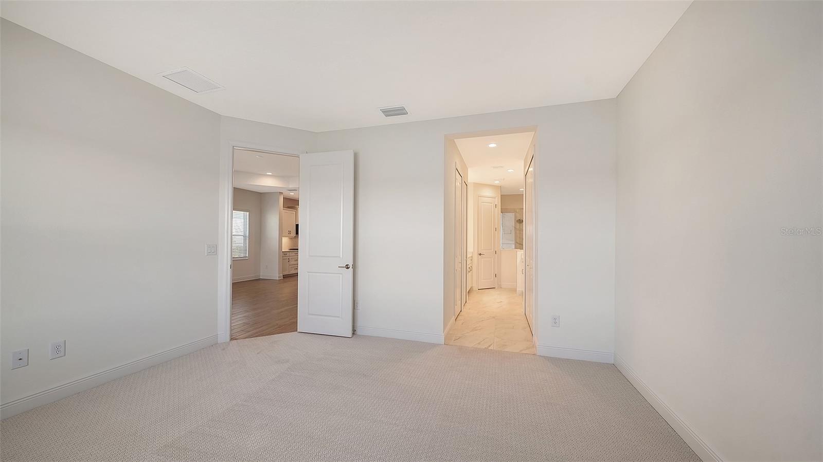 PALM GROVE AT LAKEWOOD RANCH - Residential