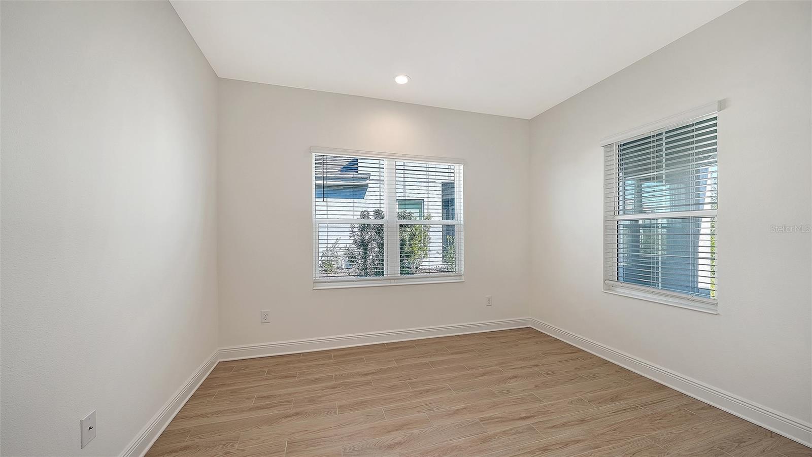 PALM GROVE AT LAKEWOOD RANCH - Residential