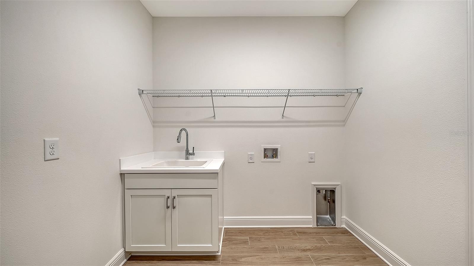 PALM GROVE AT LAKEWOOD RANCH - Residential