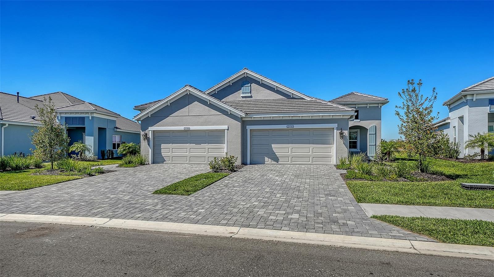 2114 SYLVESTER PALM LANE