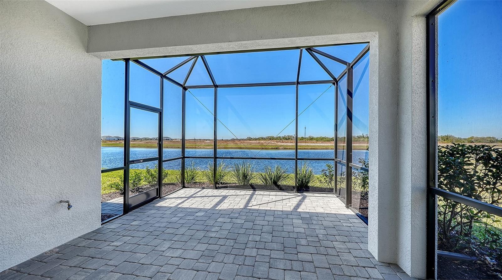 PALM GROVE AT LAKEWOOD RANCH - Residential