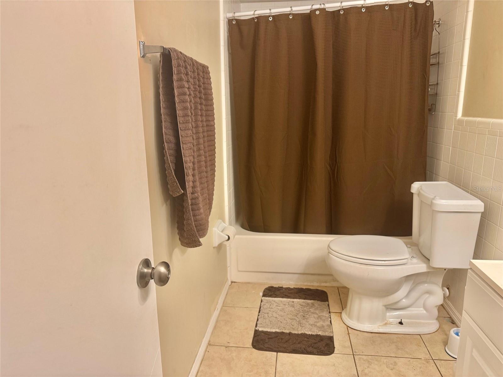 SKY LARK SUB - Residential