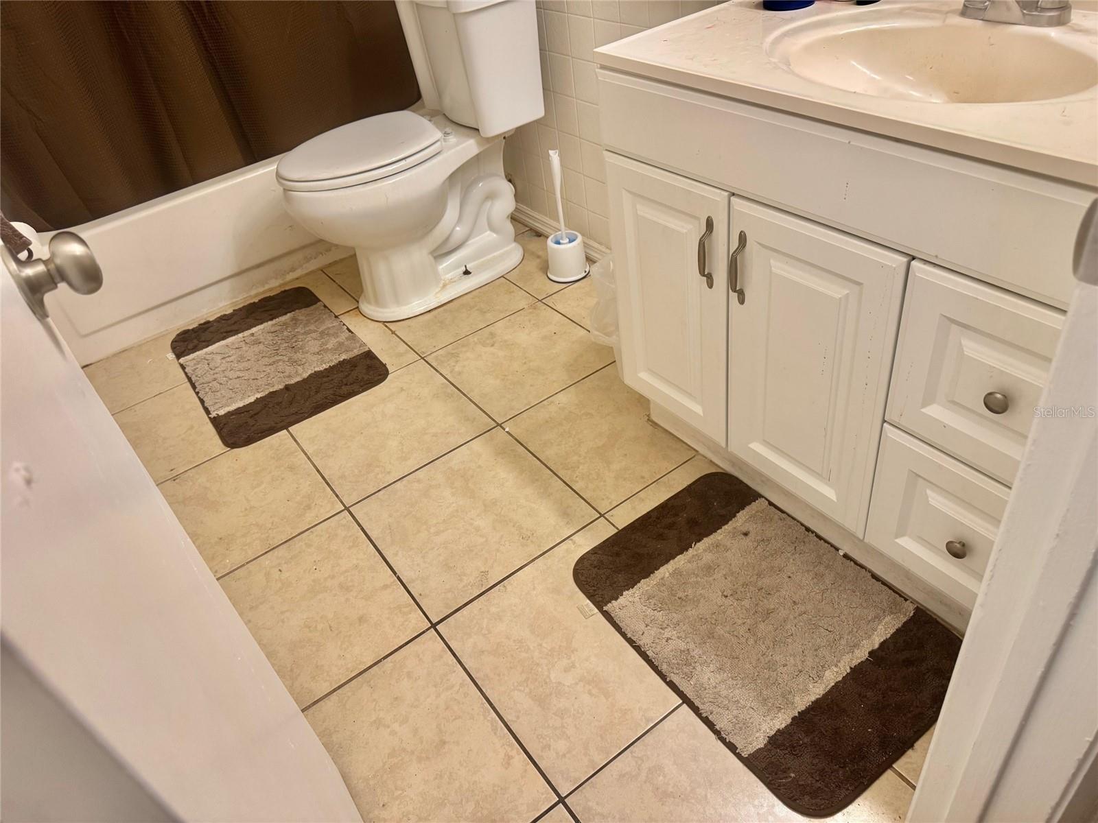 SKY LARK SUB - Residential