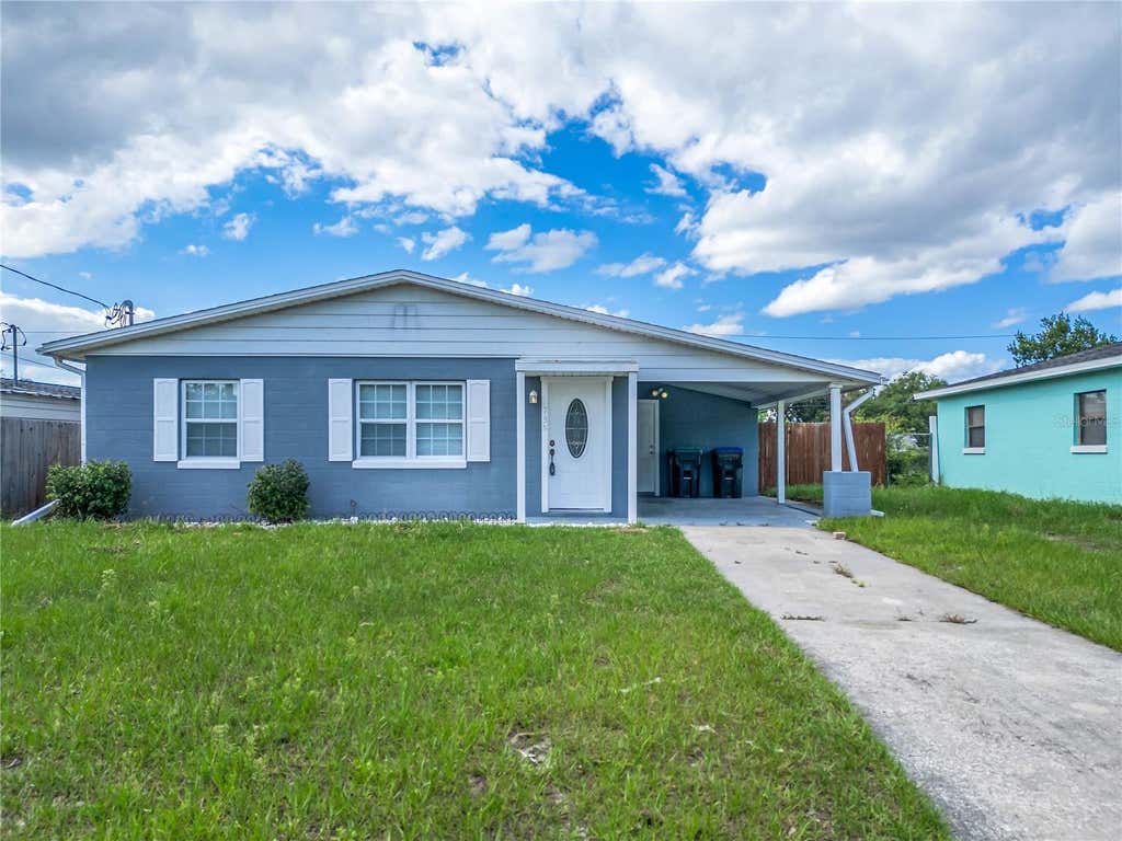 Photo of 735 Alton Avenue, Orlando, FL 32804 (MLS # O6415400)