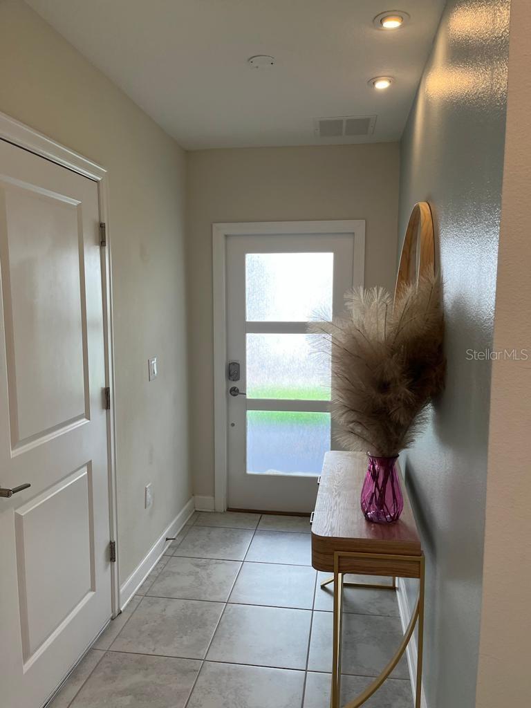 Casas a venda 4 - Jen Dantas 563 OCEAN COURSE AVENUE N/A