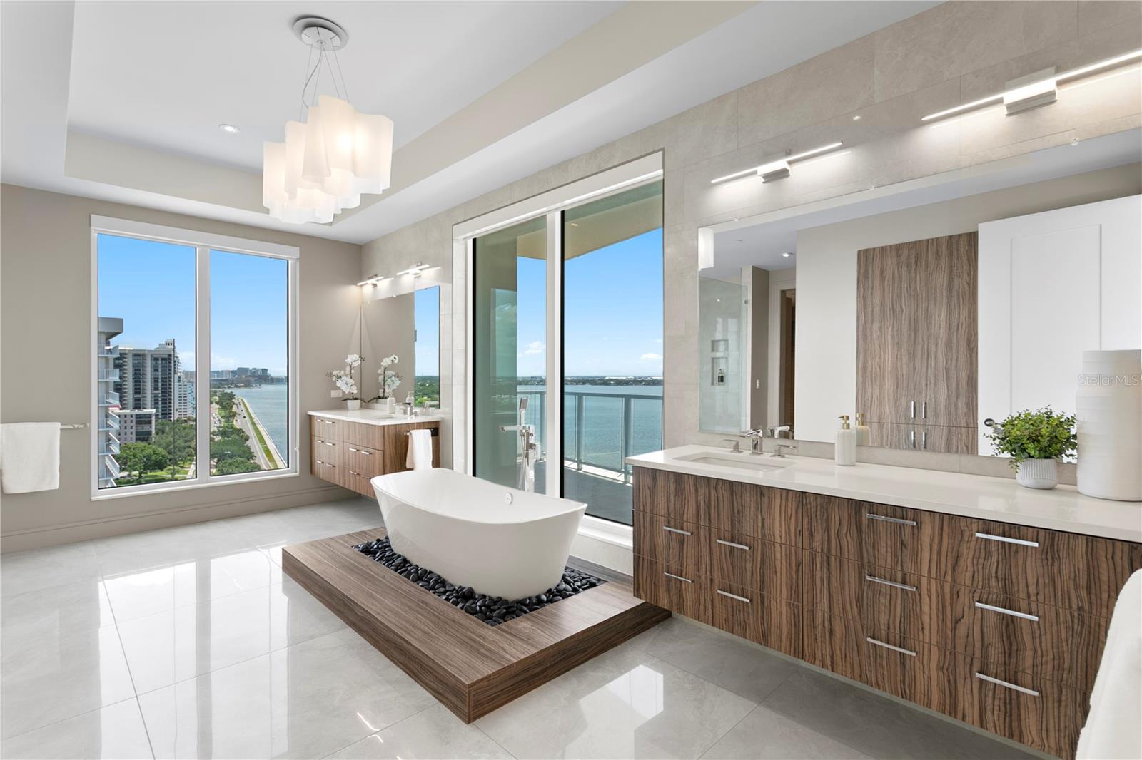 SANCTUARY/ALEXANDRA PLACE - Residential