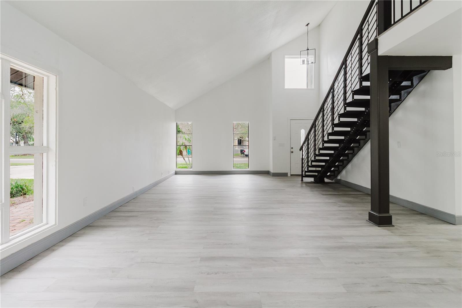 SUNSET PARK - Residential