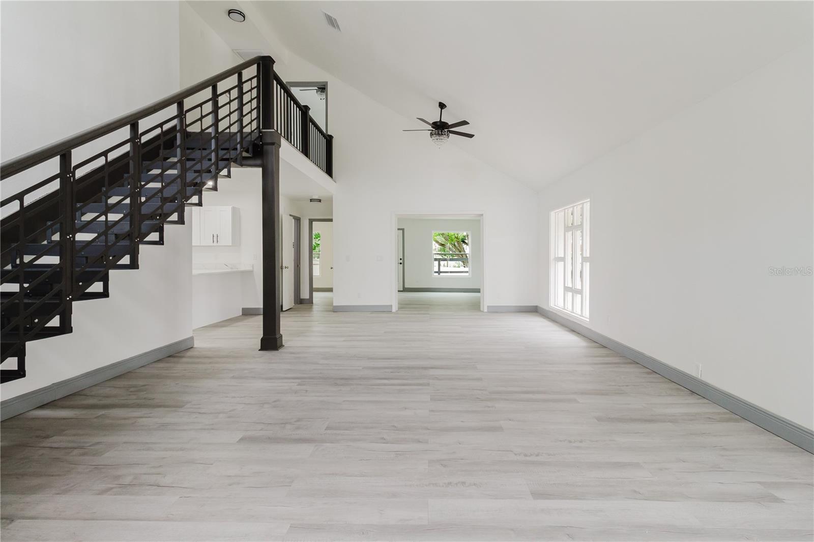 SUNSET PARK - Residential