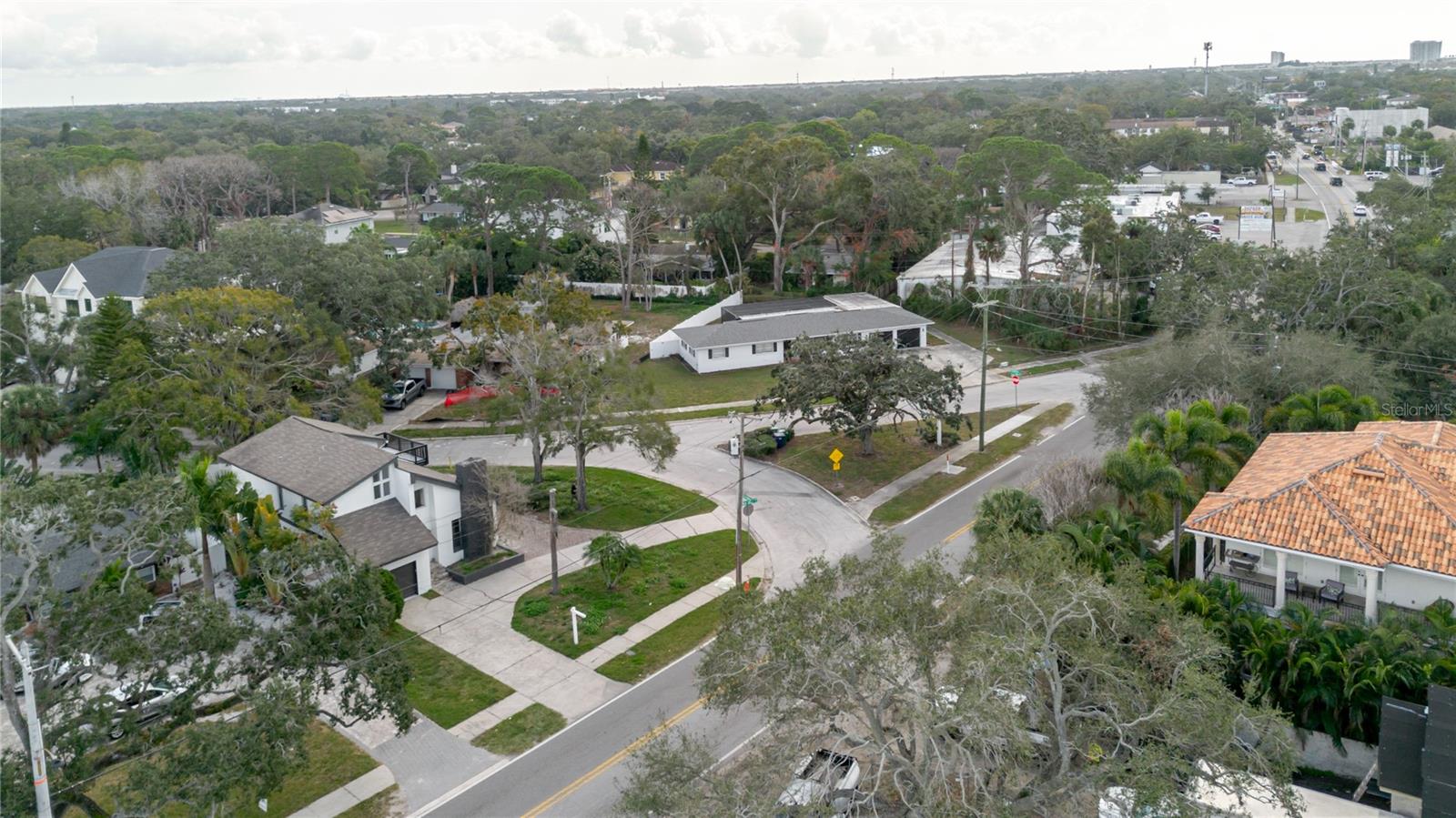 SUNSET PARK - Residential