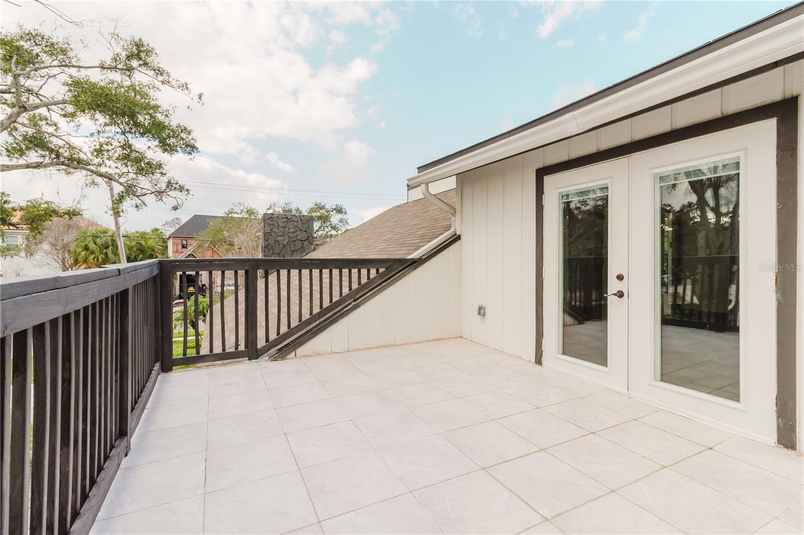 SUNSET PARK - Residential