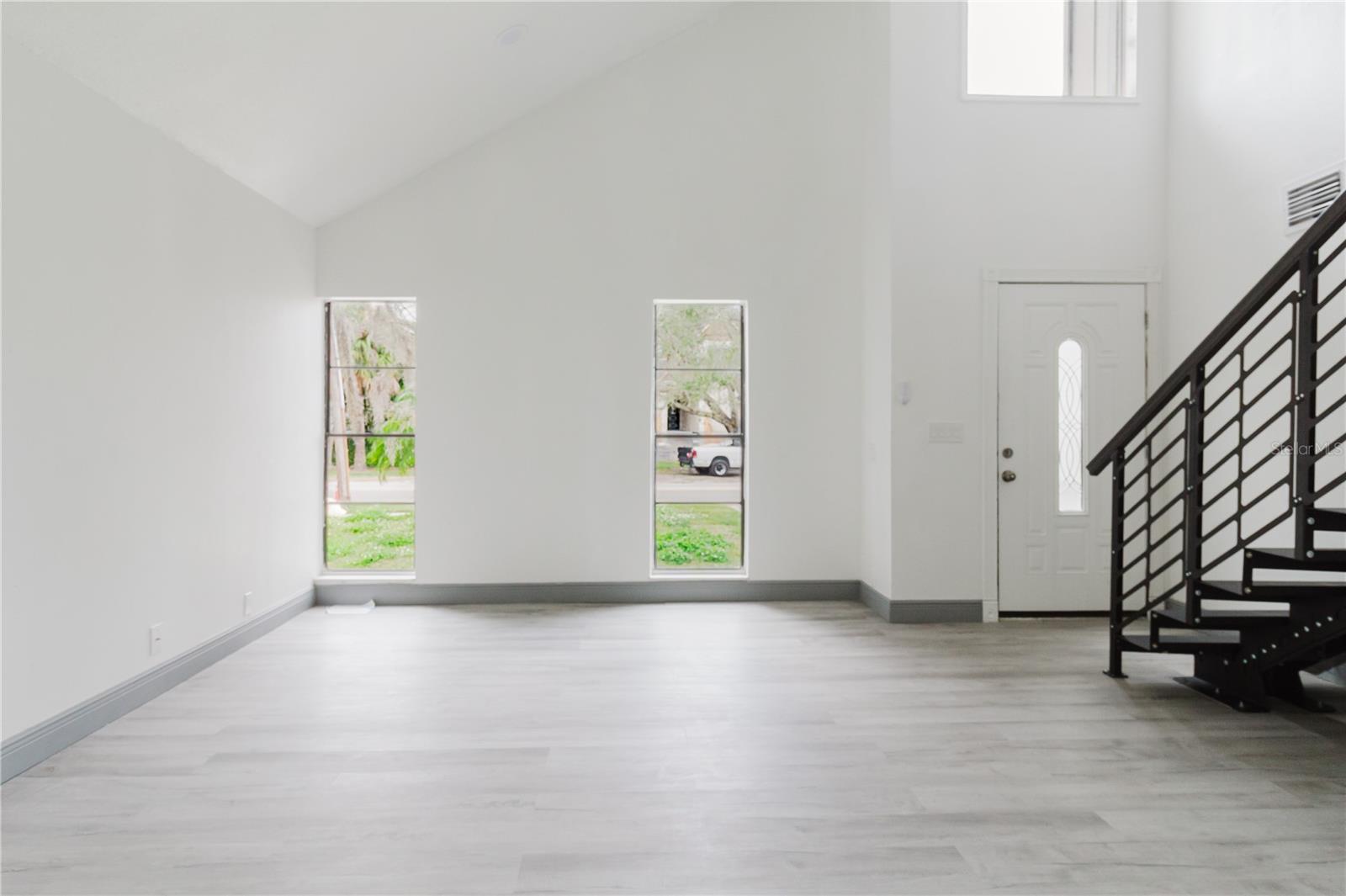 SUNSET PARK - Residential