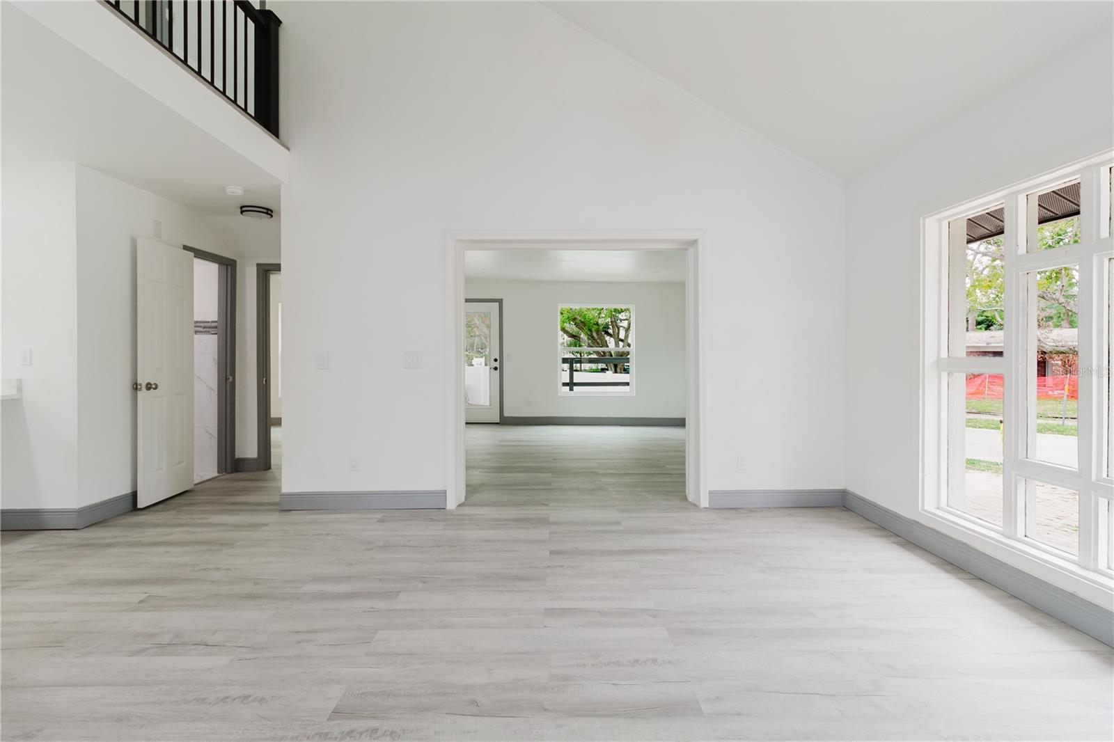 SUNSET PARK - Residential