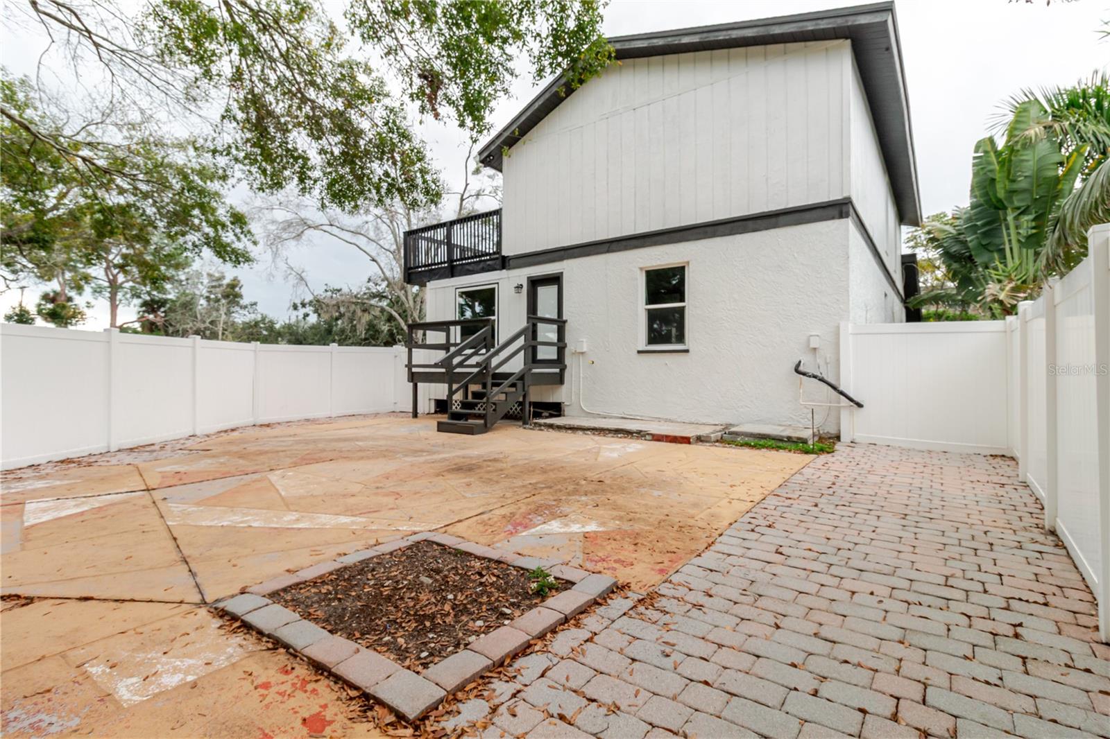 SUNSET PARK - Residential