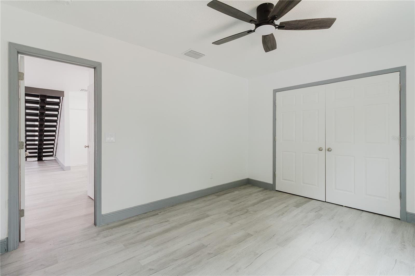 SUNSET PARK - Residential