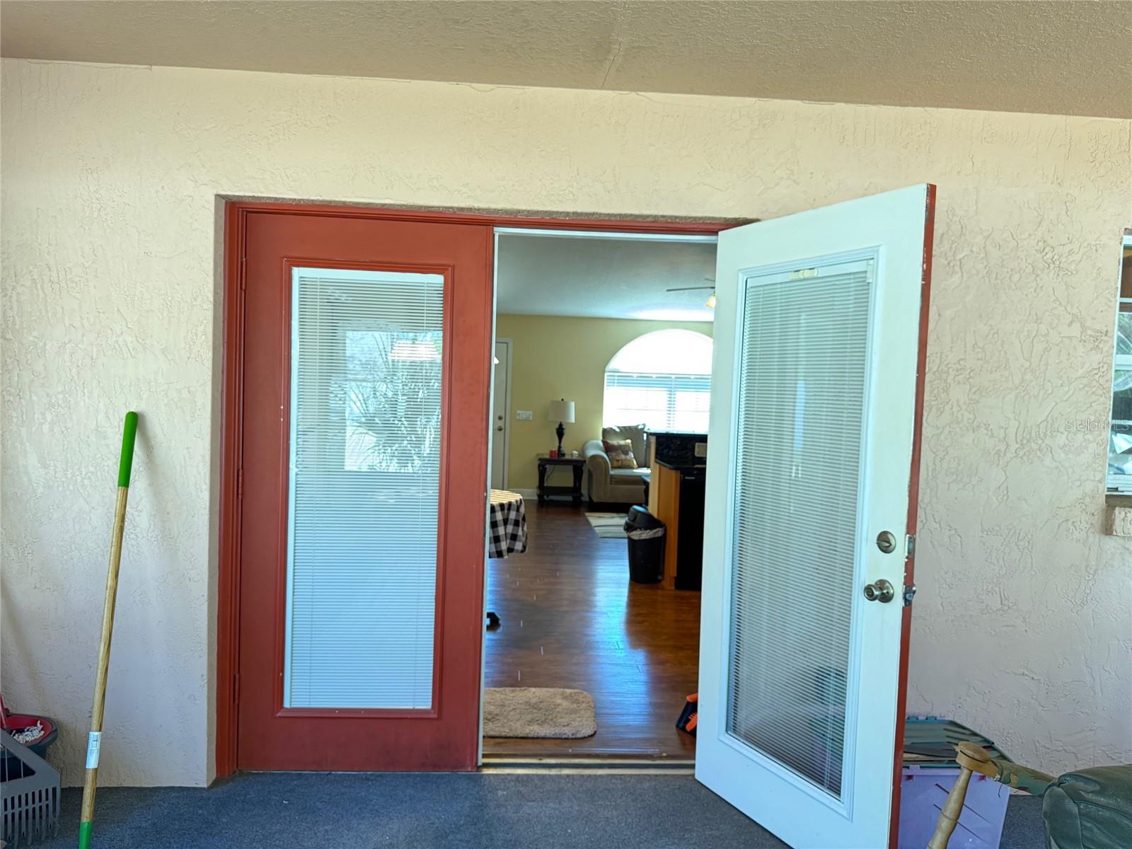 SILVER SPGS SHORES - Residential