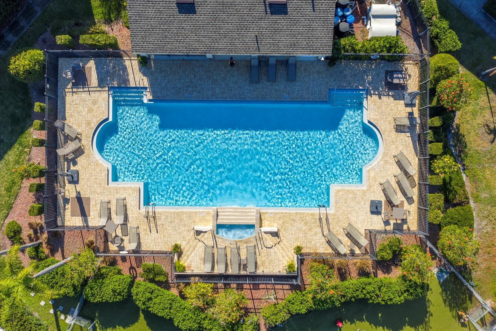 BAY BREEZE COVE - Residential