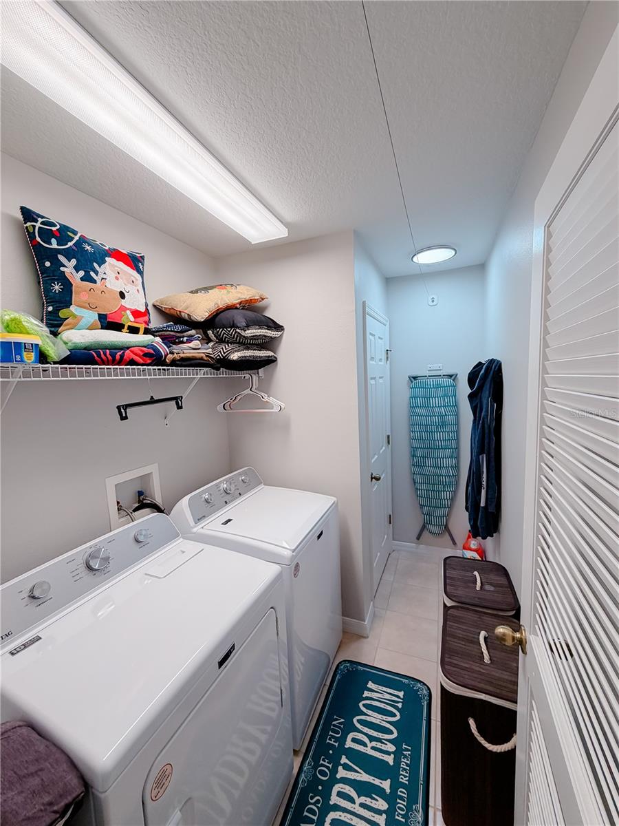 BAY BREEZE COVE - Residential