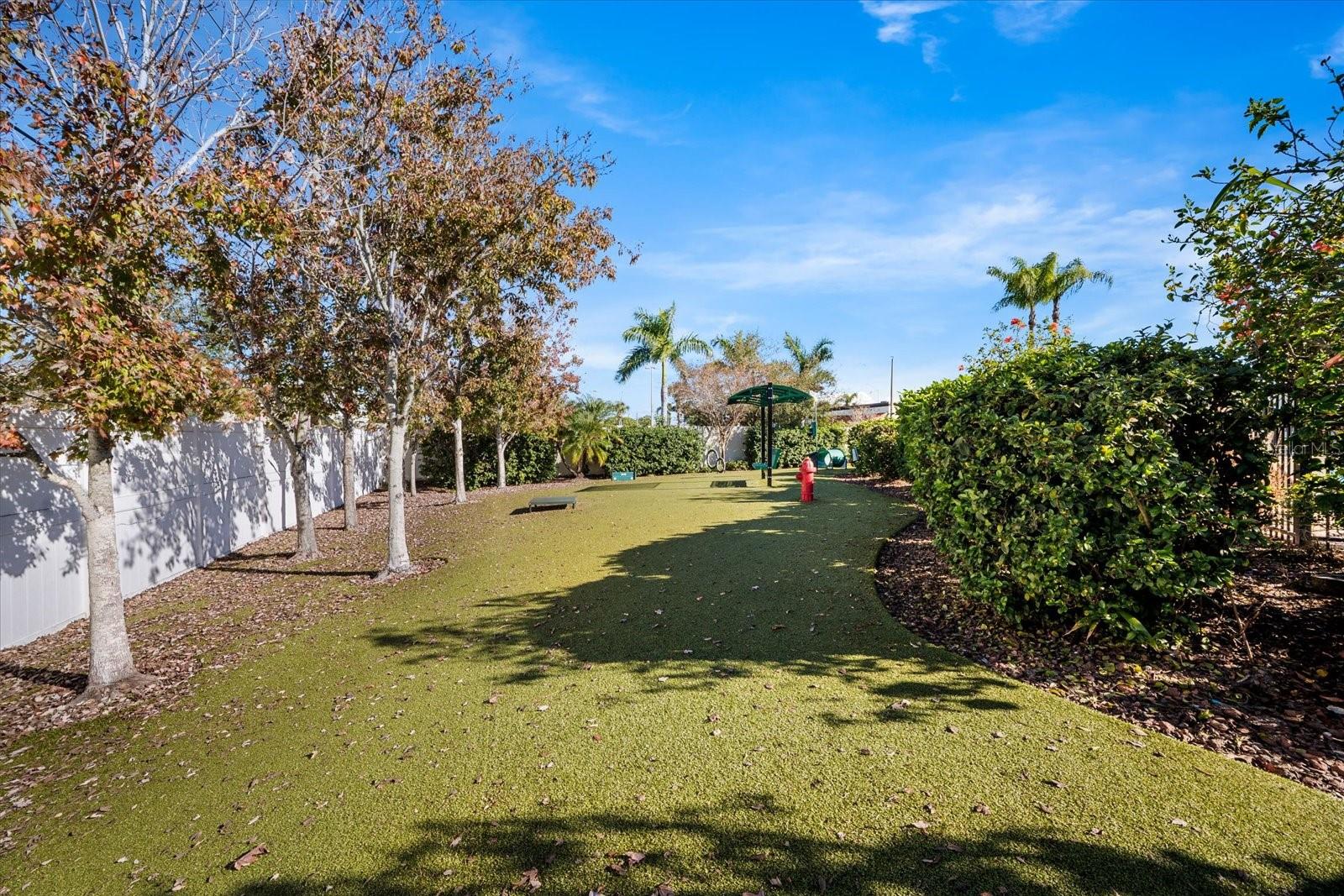 BAY BREEZE COVE - Residential