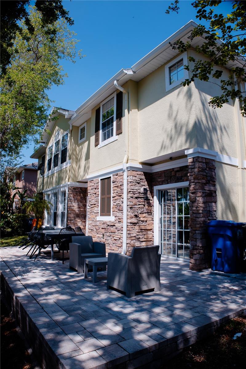 BAY BREEZE COVE - Residential