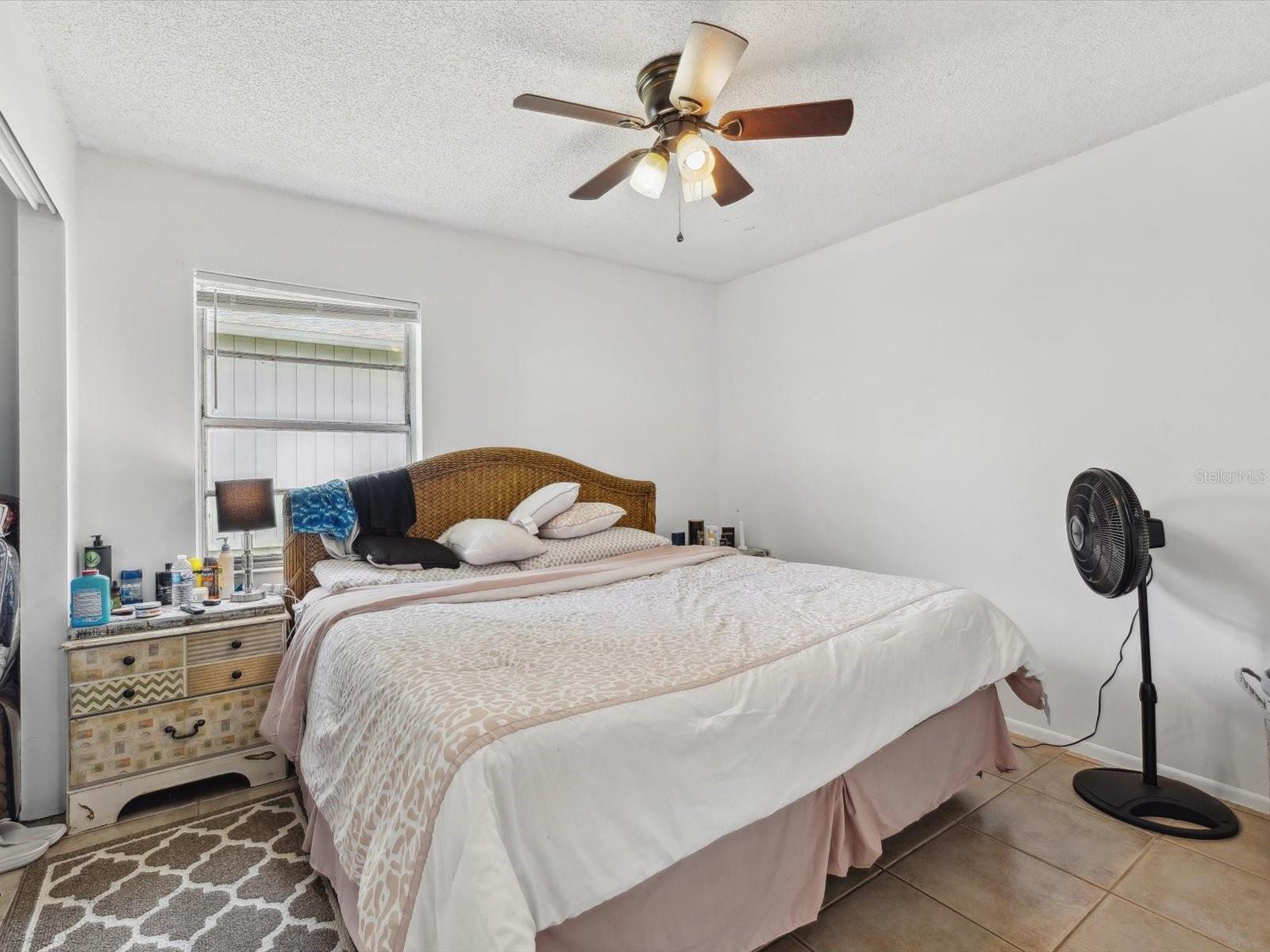 CRESTLINE - Residential Income