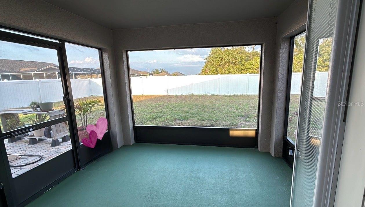 EAGLE CREST - Residential Lease