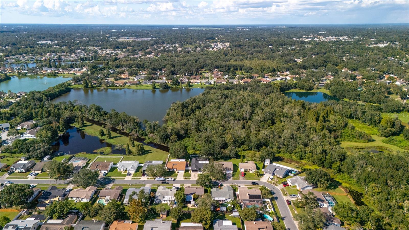 LAKEVIEW VILLAGE SEC C UNI - Residential