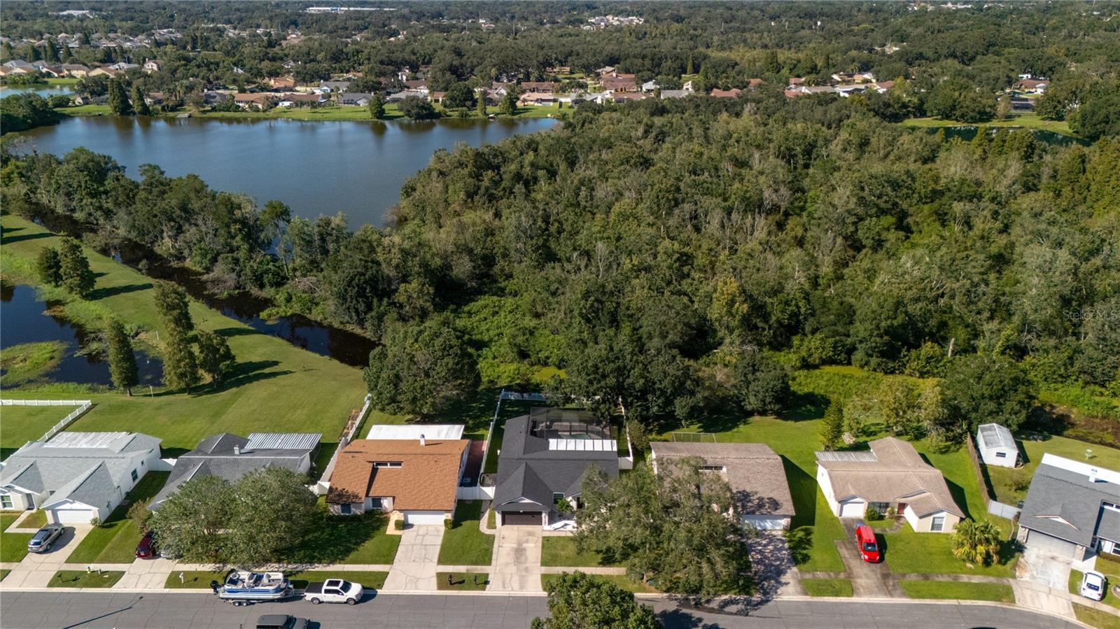 LAKEVIEW VILLAGE SEC C UNI - Residential