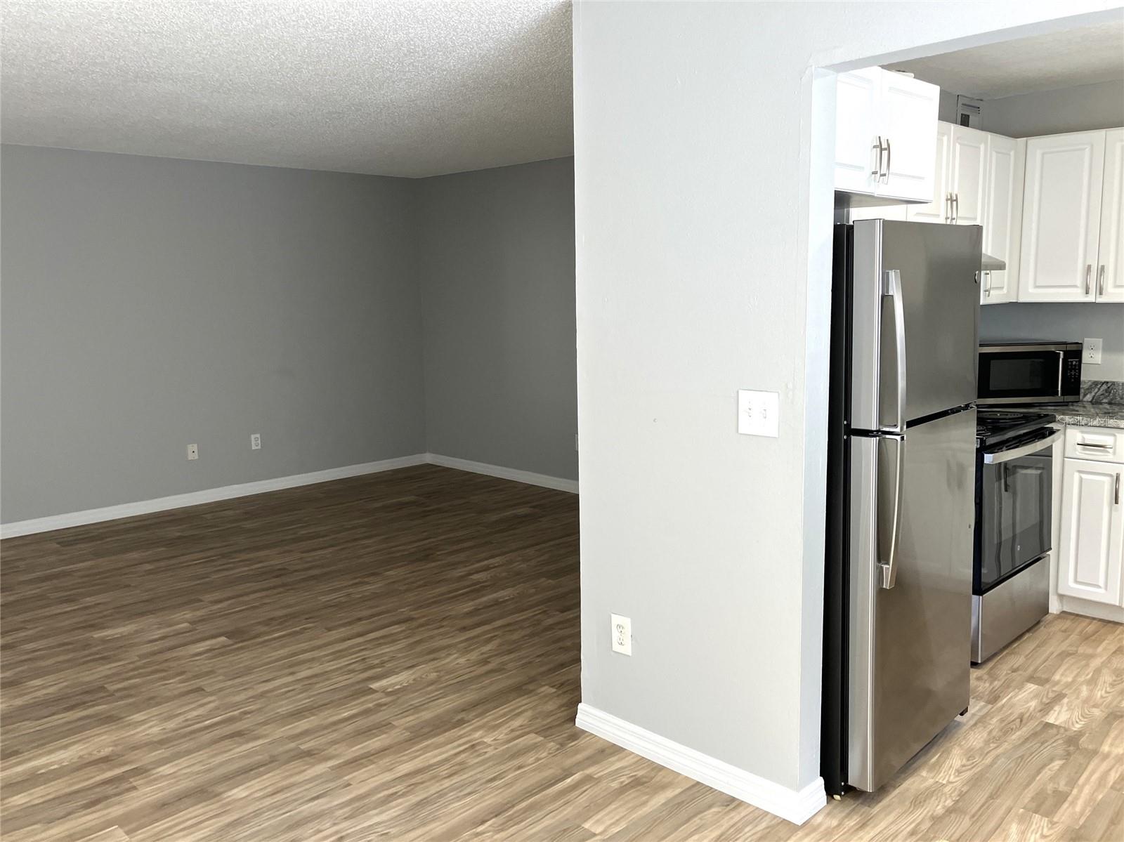 RAINTREE VILLAGE CONDO N - Residential Lease