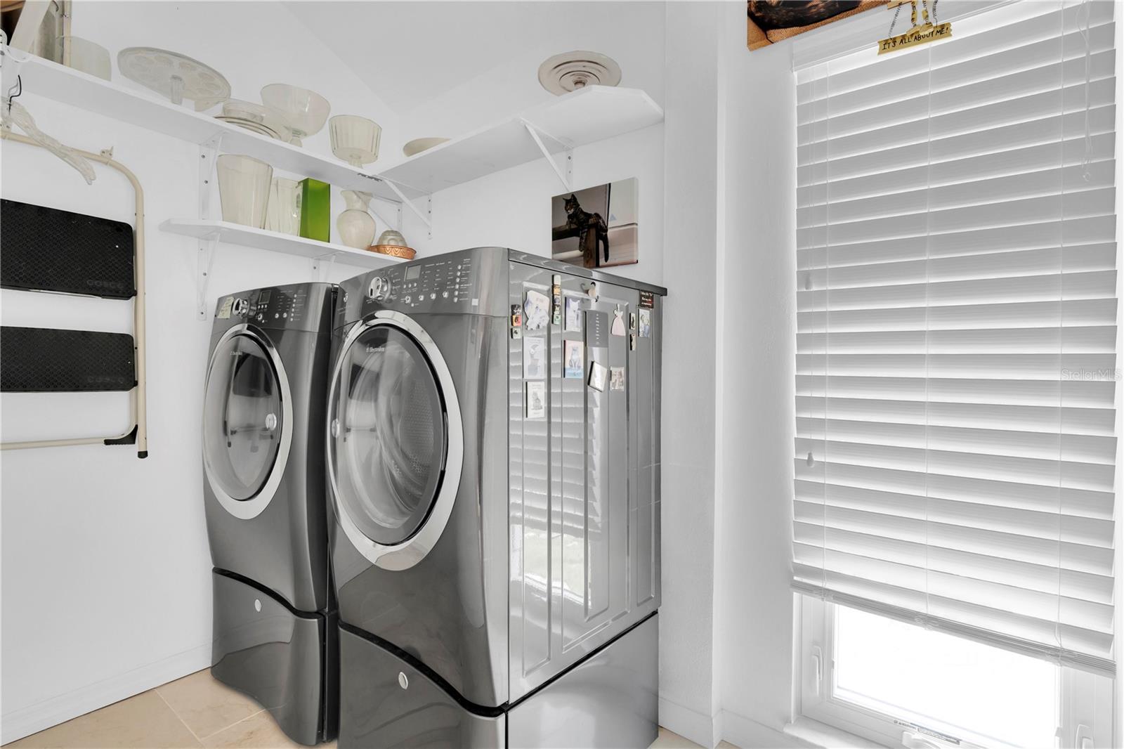 ST JOSEPH SOUND ESTATES - Residential