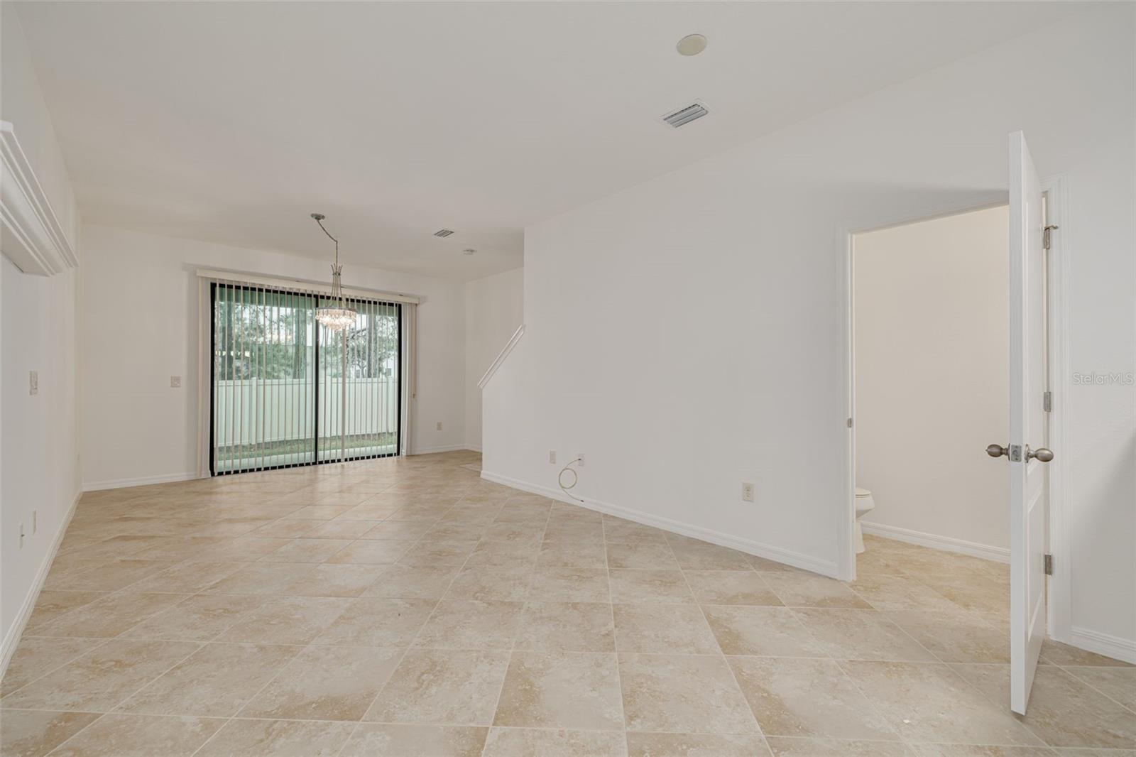 5152 BAY ISLE CIRCLE