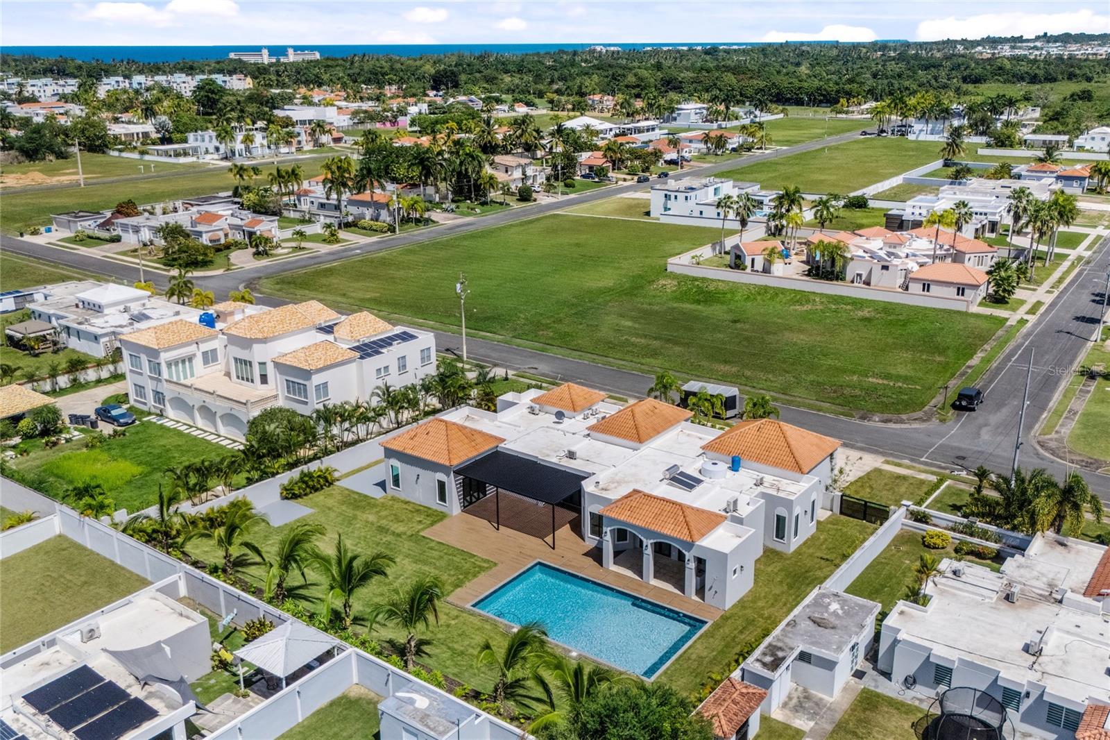 HACIENDAS EL MOLINO - Residential