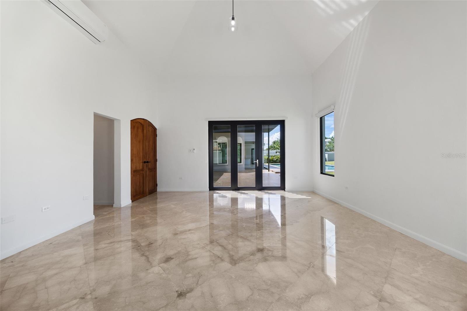 HACIENDAS EL MOLINO - Residential