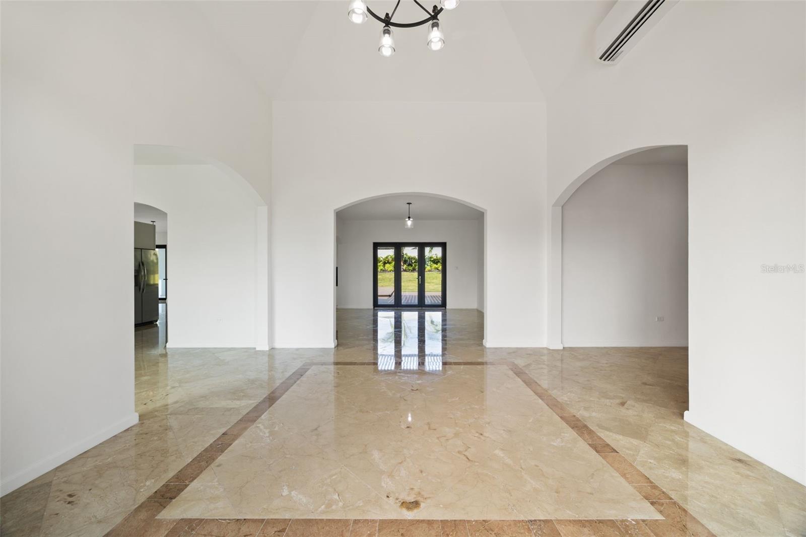 HACIENDAS EL MOLINO - Residential