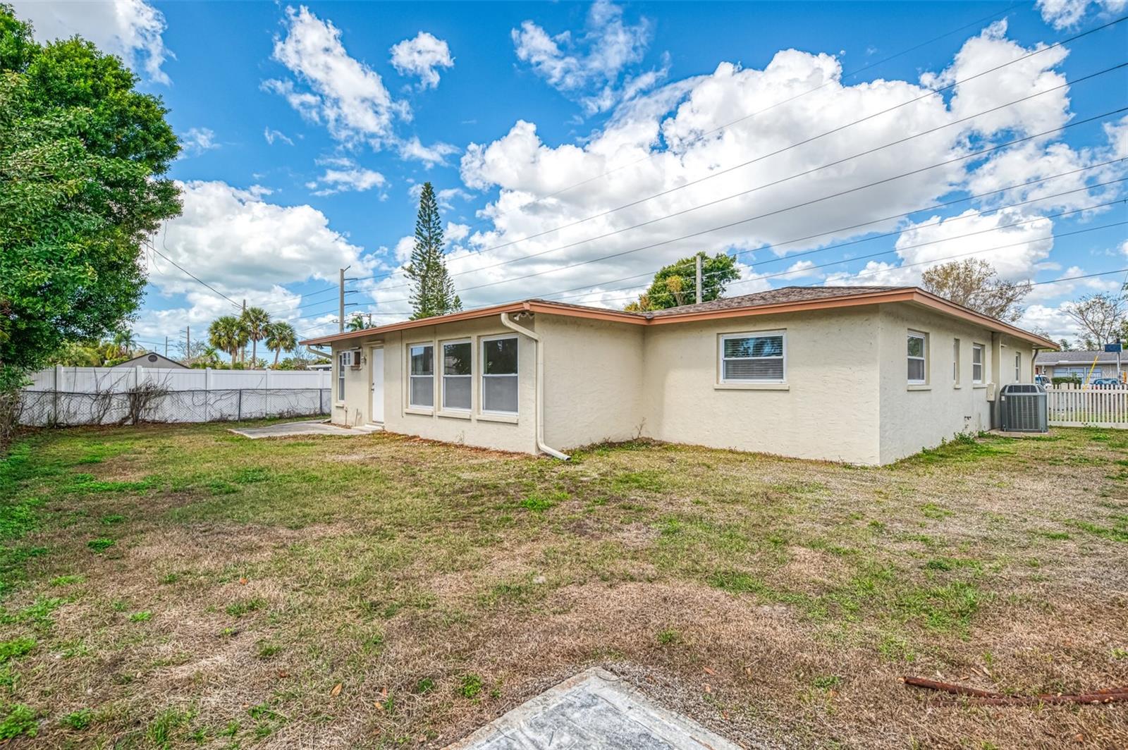 SOUTH GATE RIDGE 03 - Residential