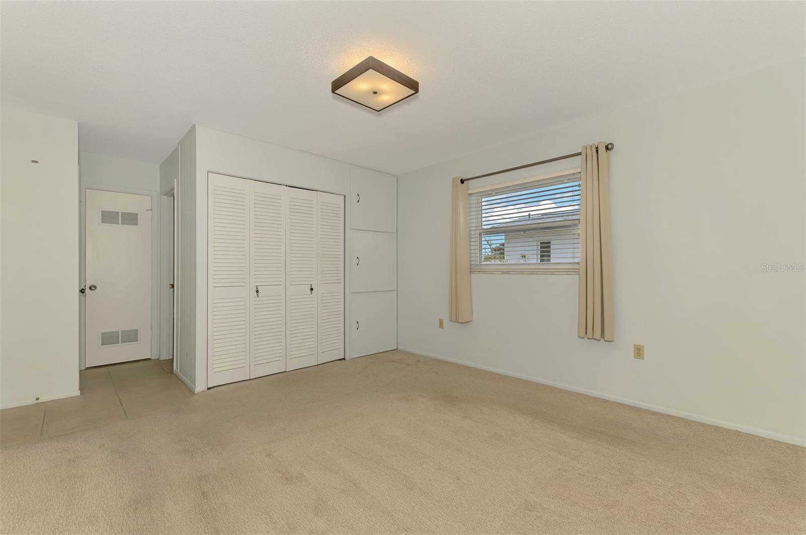 SOUTH GATE RIDGE 03 - Residential