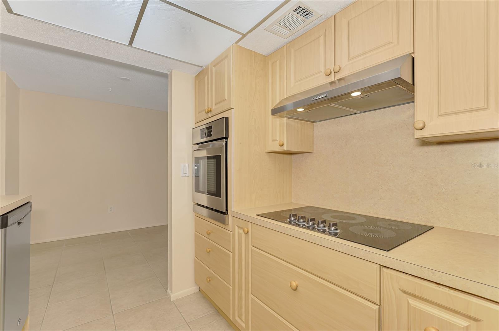 SOUTH GATE RIDGE 03 - Residential