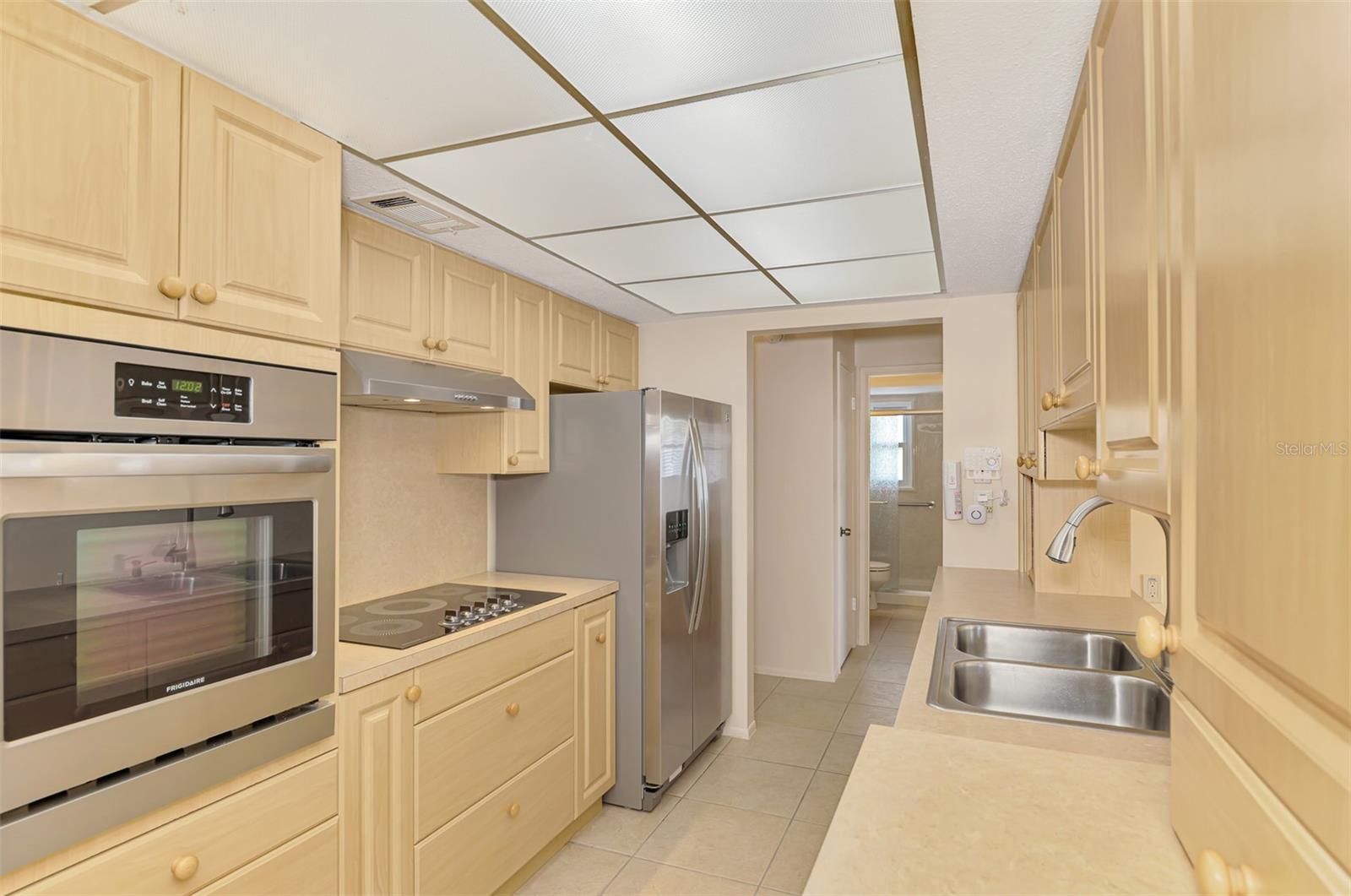 SOUTH GATE RIDGE 03 - Residential