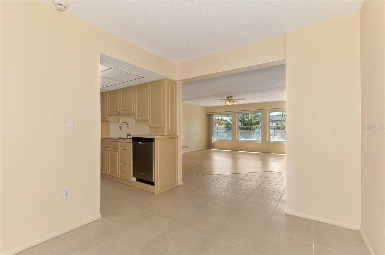 SOUTH GATE RIDGE 03 - Residential