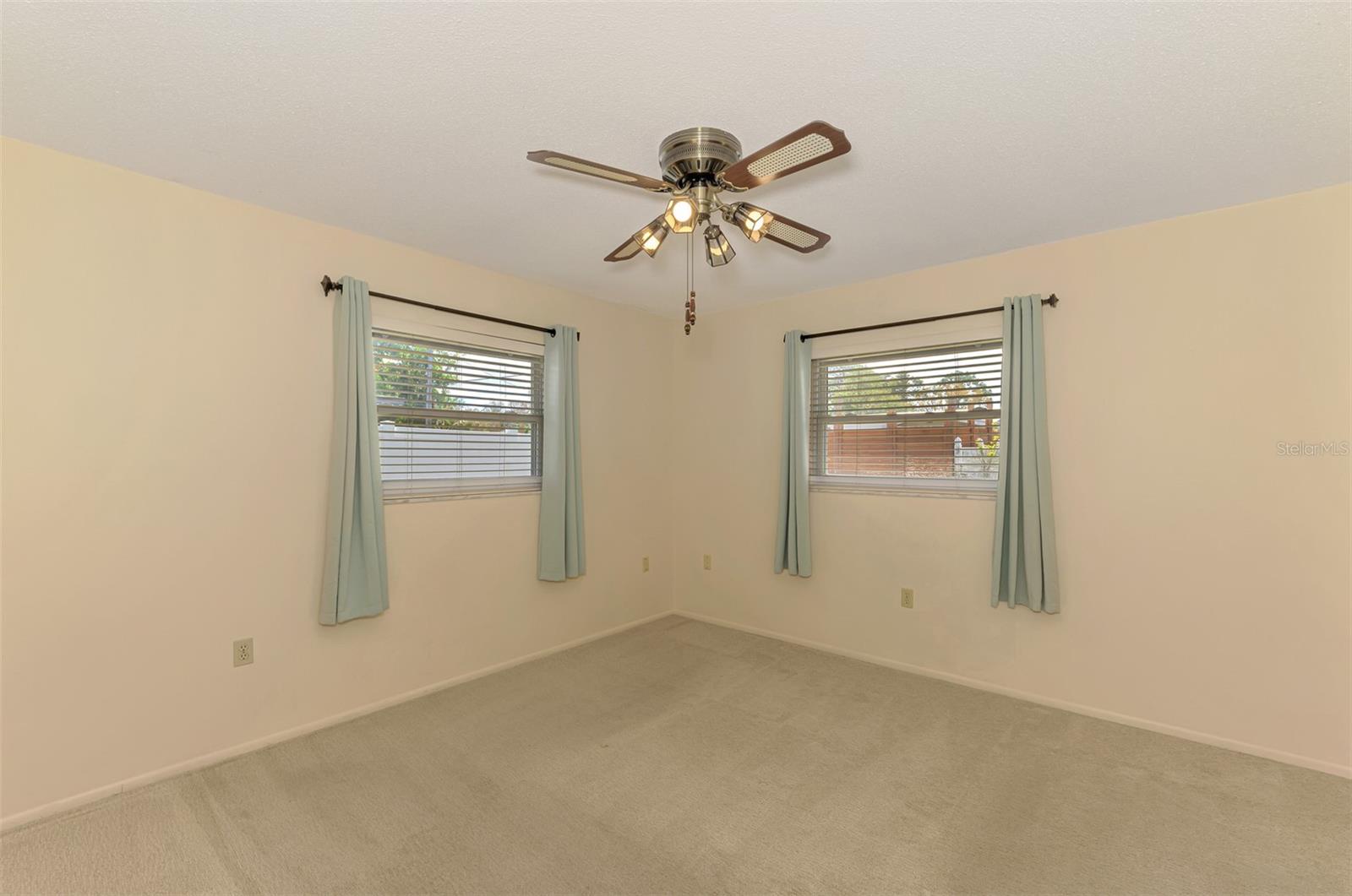 SOUTH GATE RIDGE 03 - Residential