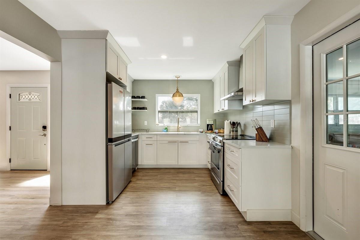 EMERALD HILL ESTATES - Residential