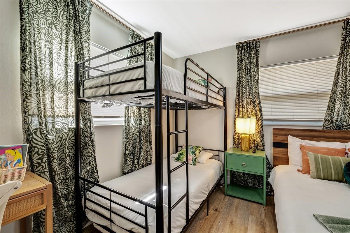 EMERALD HILL ESTATES - Residential