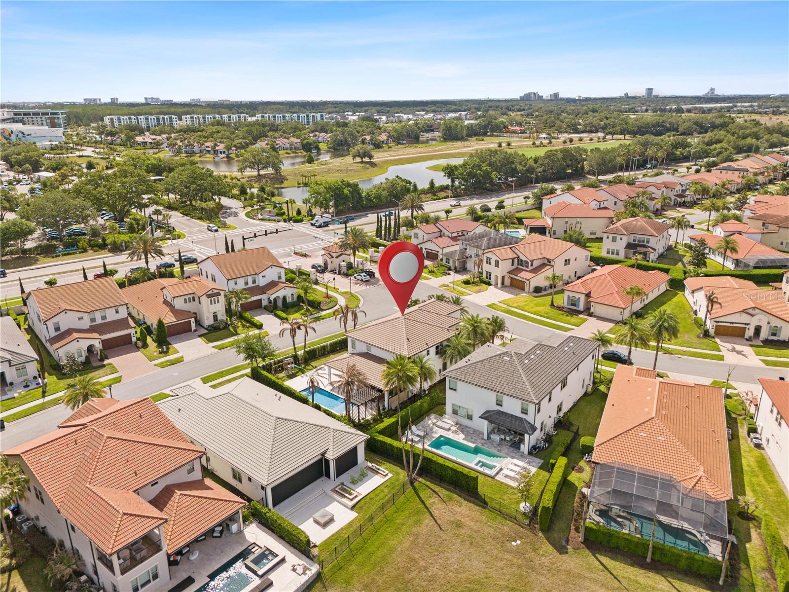 ROYAL CYPRESS PRESERVE - Residential