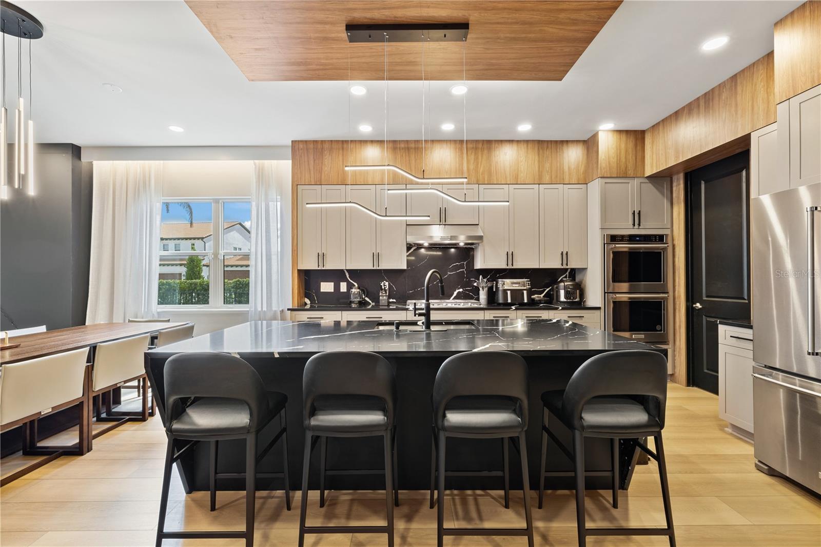 ROYAL CYPRESS PRESERVE - Residential