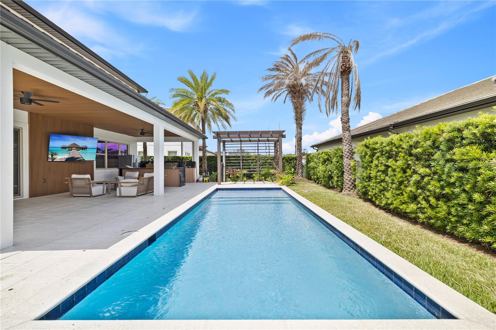 ROYAL CYPRESS PRESERVE - Residential