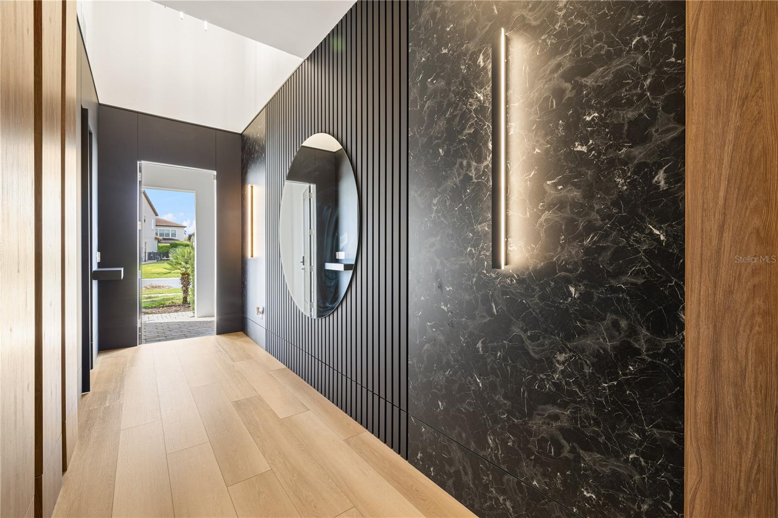 ROYAL CYPRESS PRESERVE - Residential