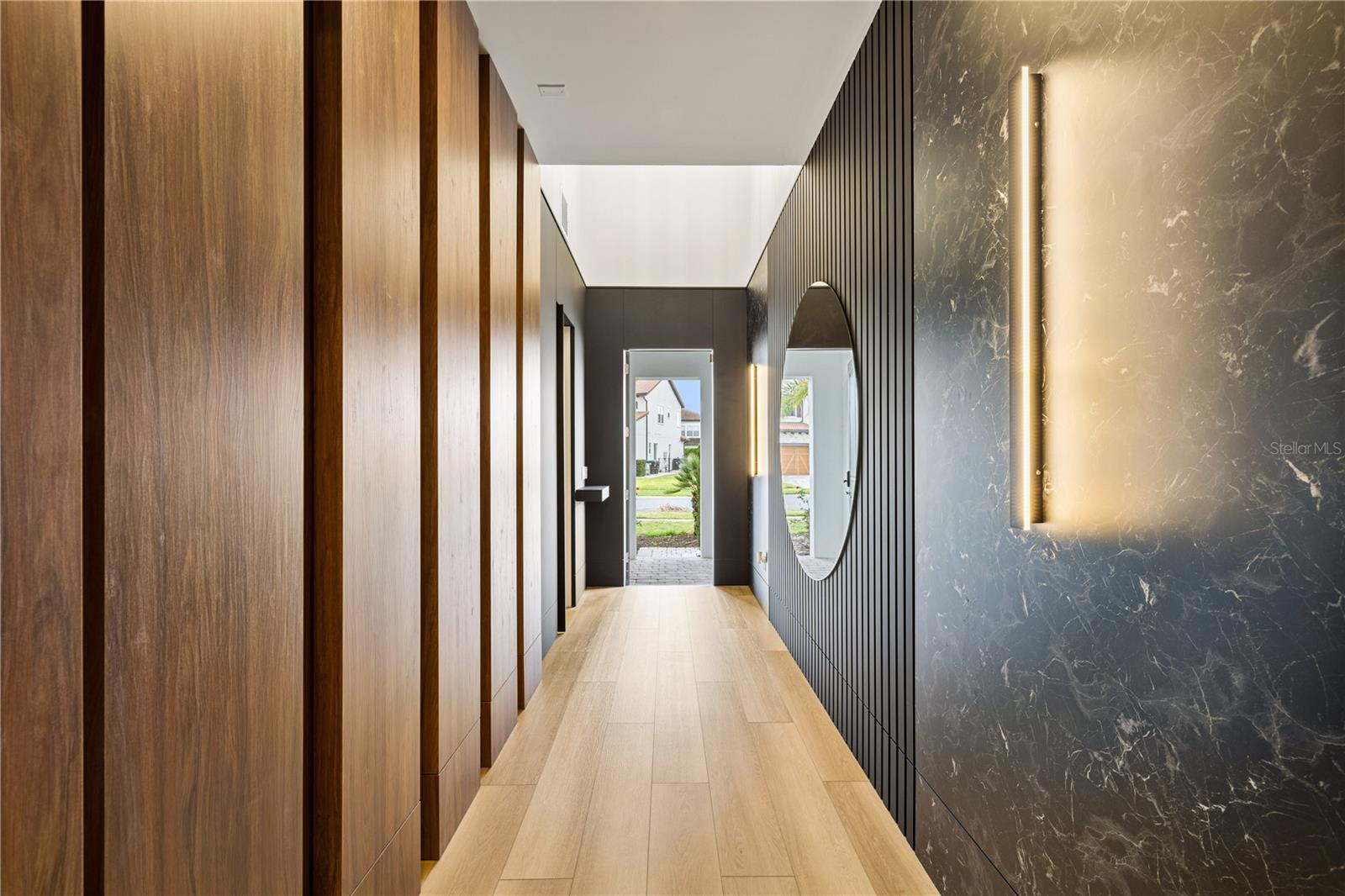 ROYAL CYPRESS PRESERVE - Residential