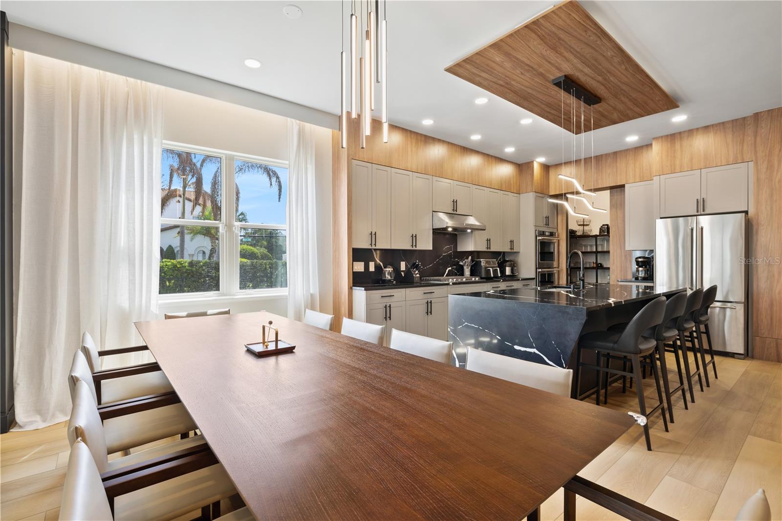 ROYAL CYPRESS PRESERVE - Residential