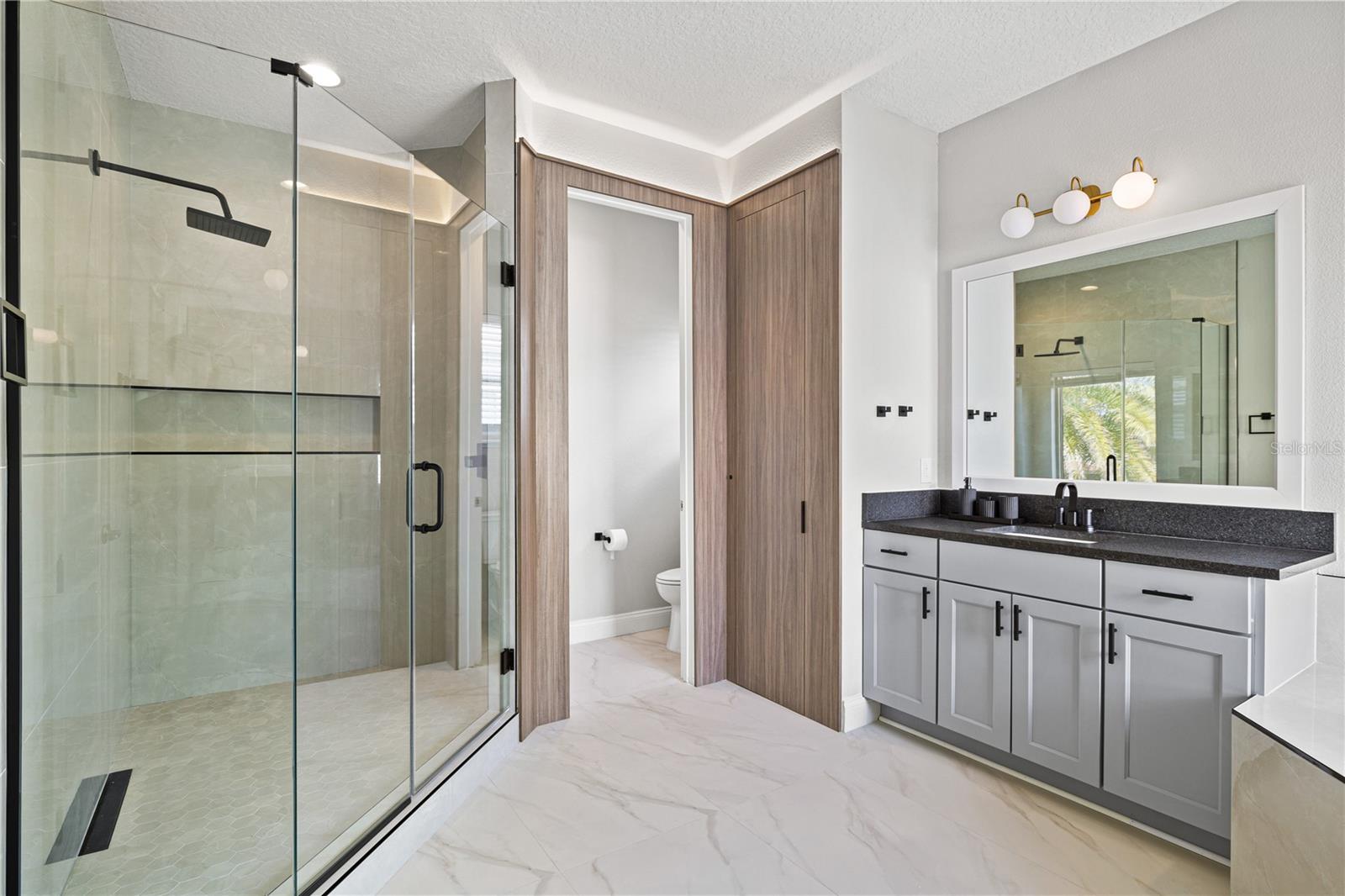 ROYAL CYPRESS PRESERVE - Residential