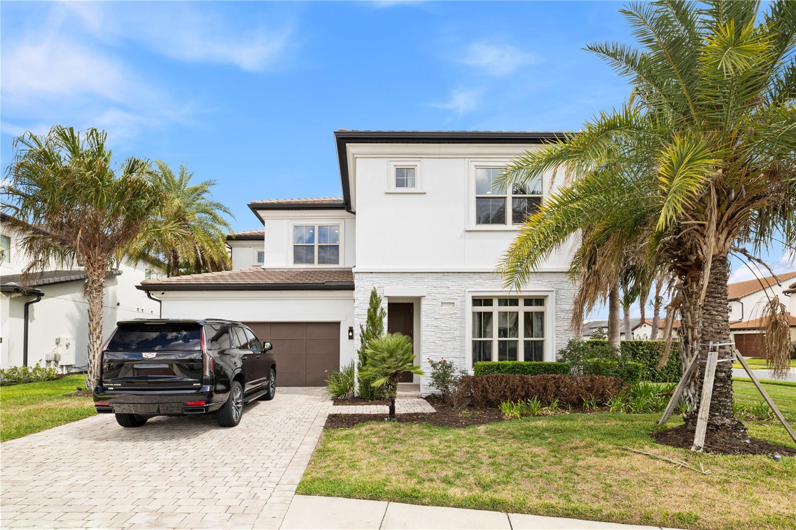 10829 ROYAL CYPRESS WAY